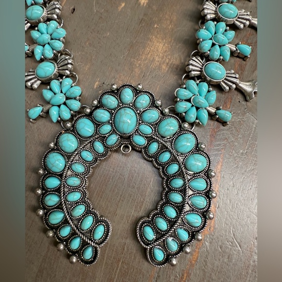 Faux Turquoise Squash Blossom Necklace - Picture 2 of 4